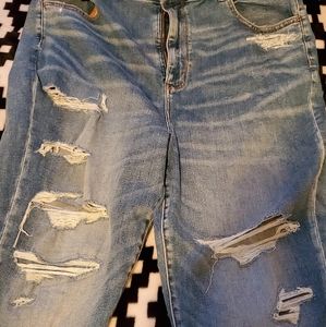 Curvy size 20 American Eagle distress skinny jeans